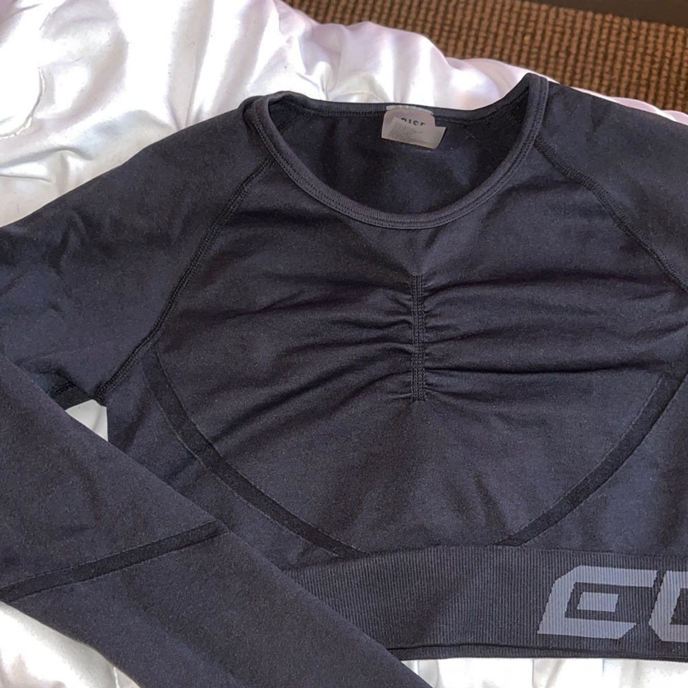Echt Arise Scrunch Long Sleeve Black